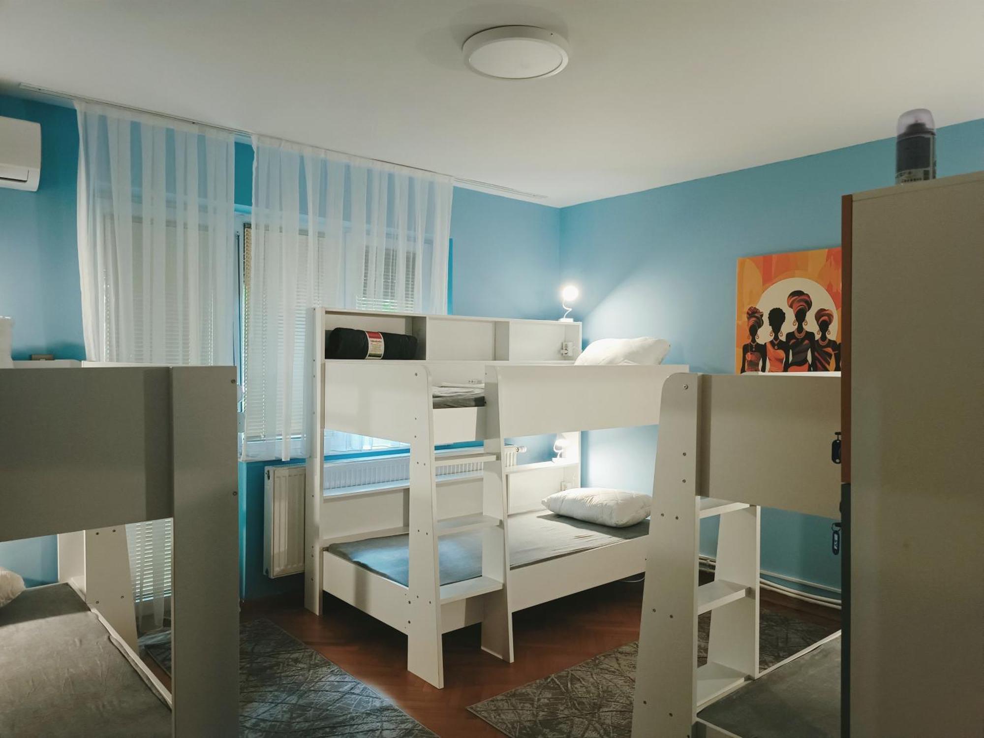 Hostel Central Скоп'є Екстер'єр фото