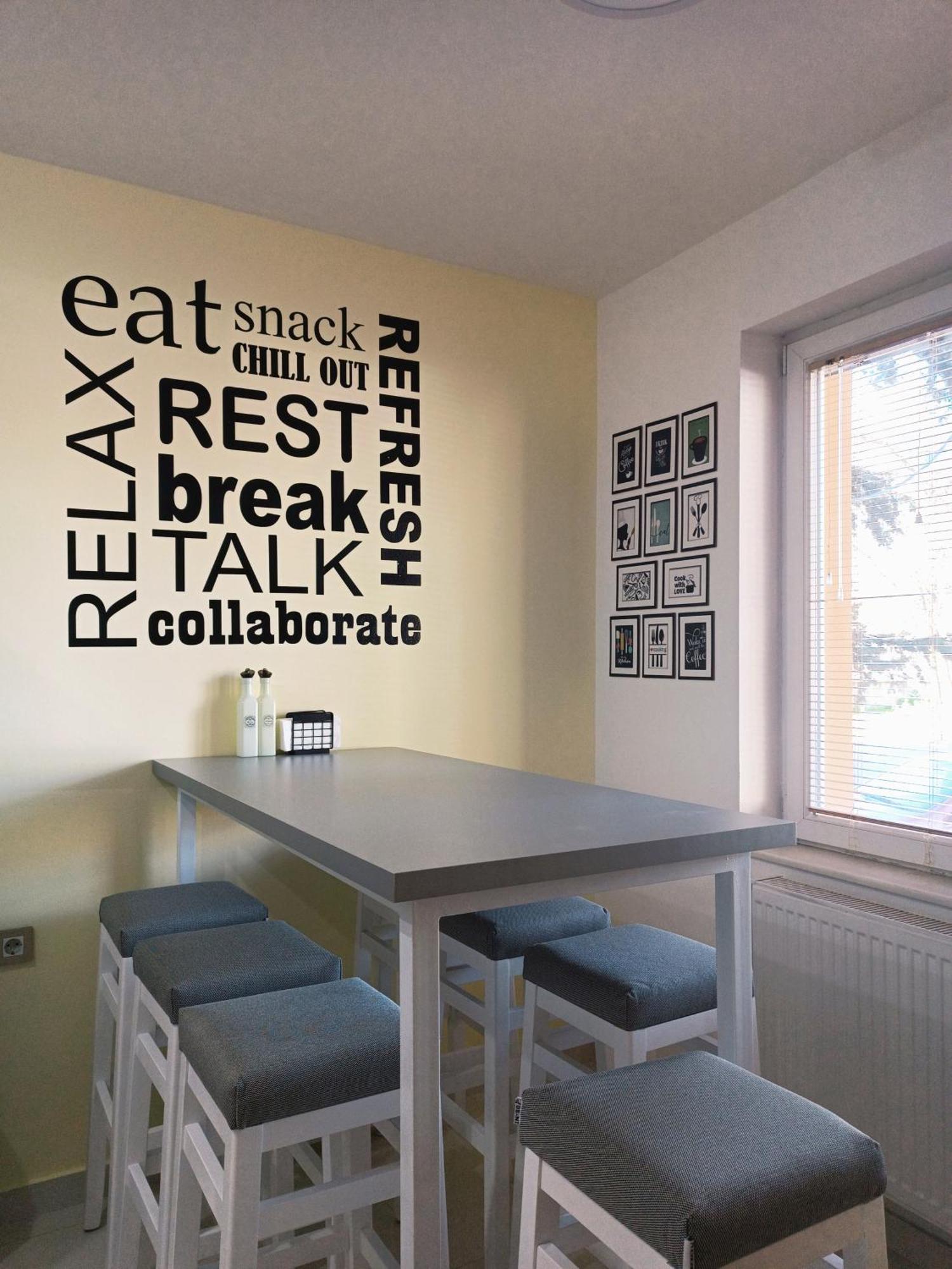 Hostel Central Скоп'є Екстер'єр фото