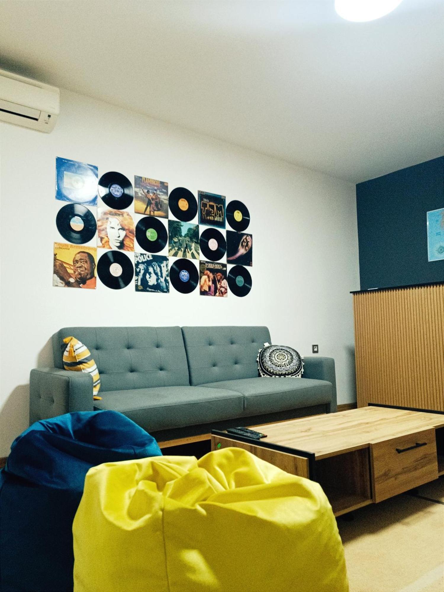 Hostel Central Скоп'є Екстер'єр фото